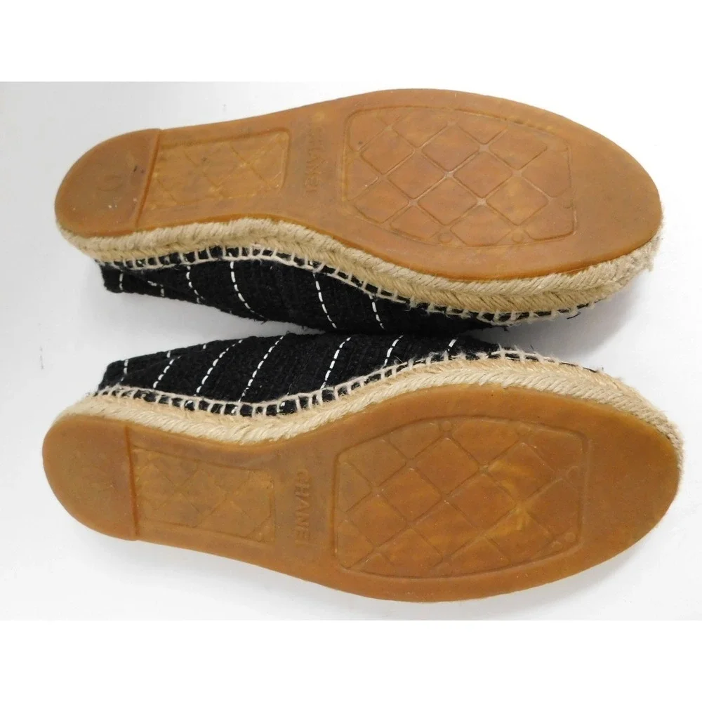 Chanel Black/White Striped Tweed Patent‎ CC Cap Toe Espadrille Loafer Flat sz 37